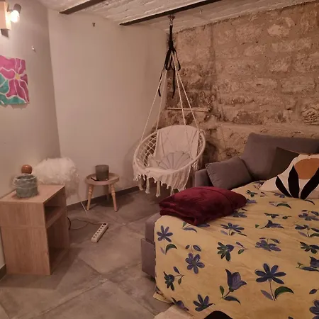 Petite Maison Originale Avec Espace Prive Cosy Margny-les-Compiegne