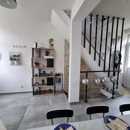 Petite Maison Originale Avec Espace Prive Cosy * Margny-les-Compiegne